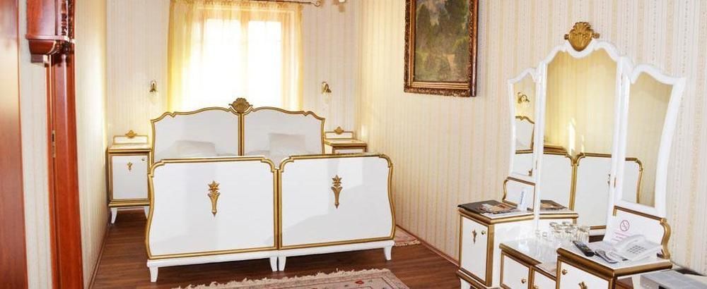 Nyilas Fogado Hotel นีเรกฮาซา ภายนอก รูปภาพ