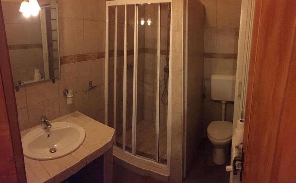 Nyilas Fogado Hotel นีเรกฮาซา ภายนอก รูปภาพ
